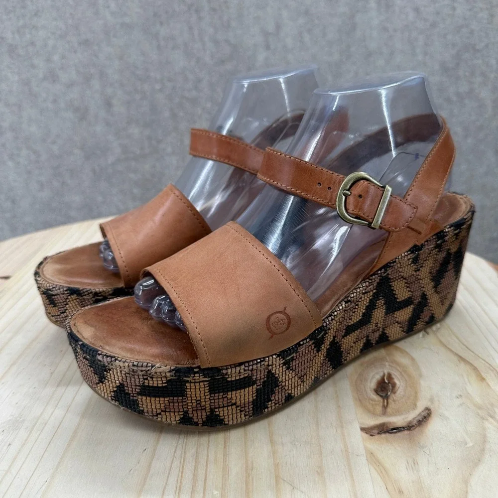 Born Dorrah Wedge Sandals 9 Tan Leather Geometric Platform Ankle Strap